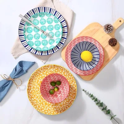 Ceramic Plates and Bowls Sets: another photograph
