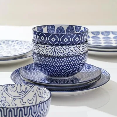 30-Pieces Ceramic Dinnerware Sets for 6: one set, six patterns.