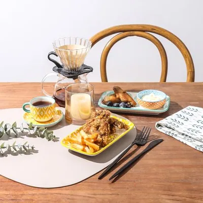 Rectangular Salad Plates: another photograph